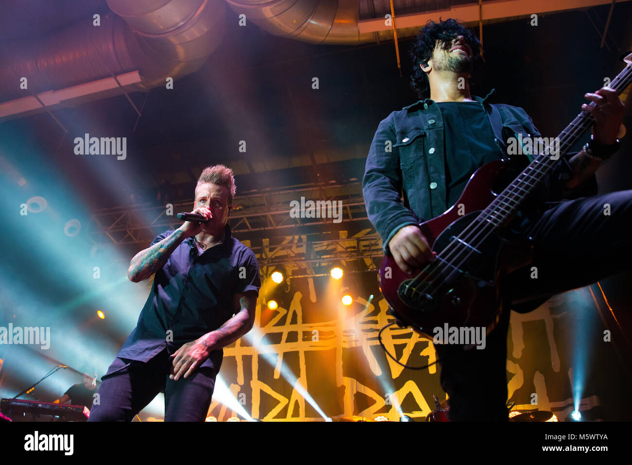 Barcelone - 14 OCT : Papa Roach (rock band) produisent en concert à Razzmatazz Club le 14 octobre 2017 à Barcelone, Espagne. Banque D'Images