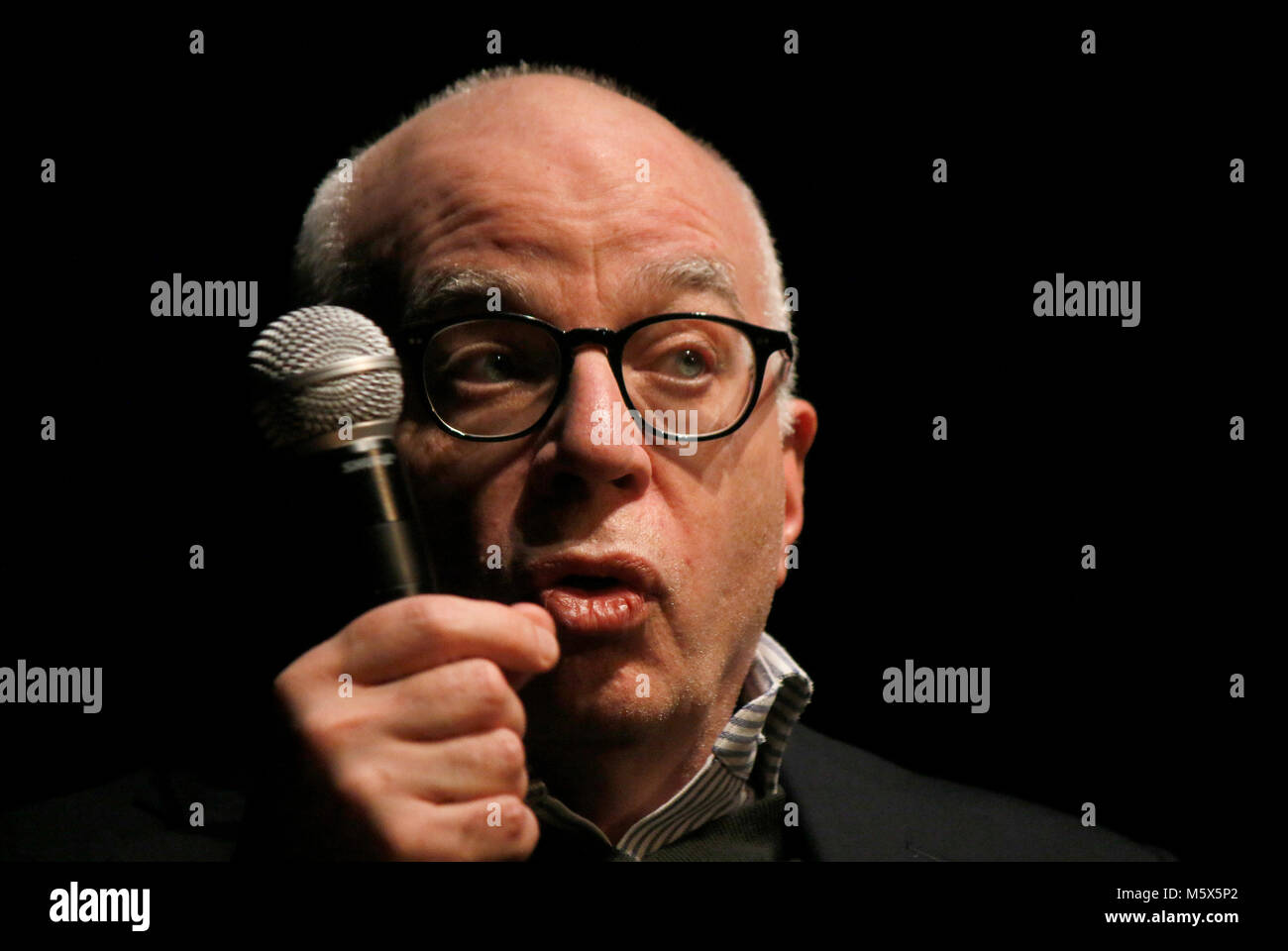 Berlin, Allemagne. Feb 26, 2018. Michael Wolff lors de la présentation de son livre sur la présidence de Donald Trump et furie, incendie, Volksbuehne Berlin. Credit : 360b/Alamy Live News Banque D'Images