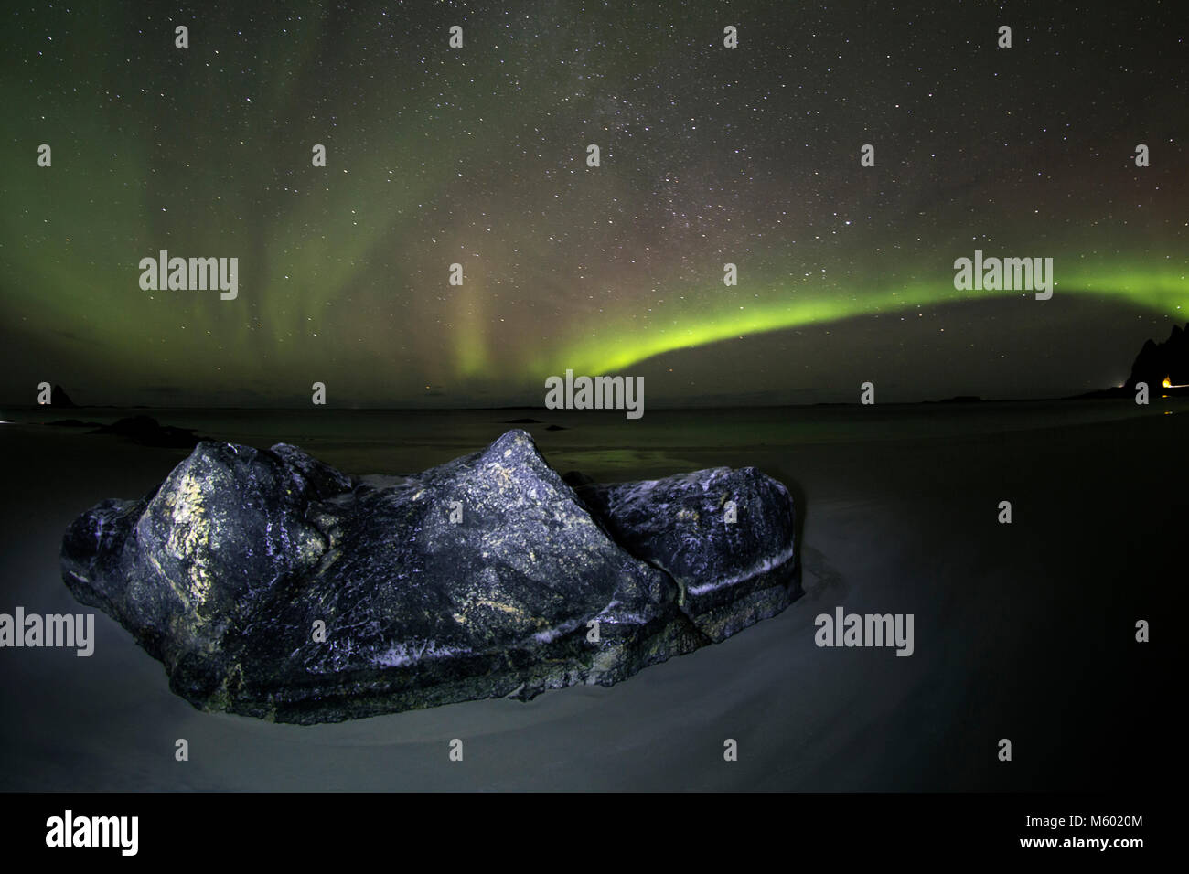 Lumières polaires dans le grand nord, Aurora Borealis, Andenes, Andoya, Île Norvège Banque D'Images