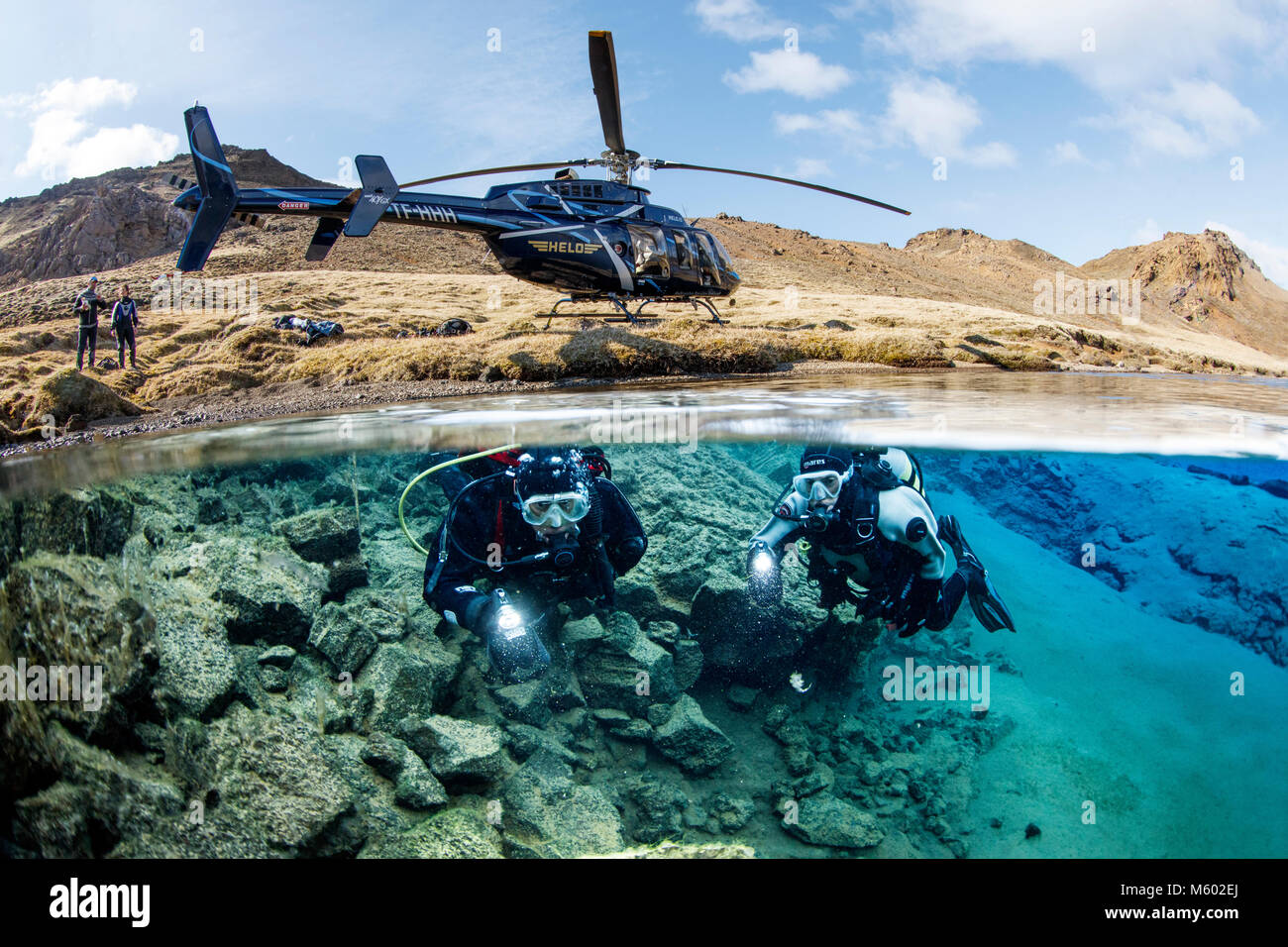 L'héli-plongée dans un lac de montagne, de l'Islande Banque D'Images