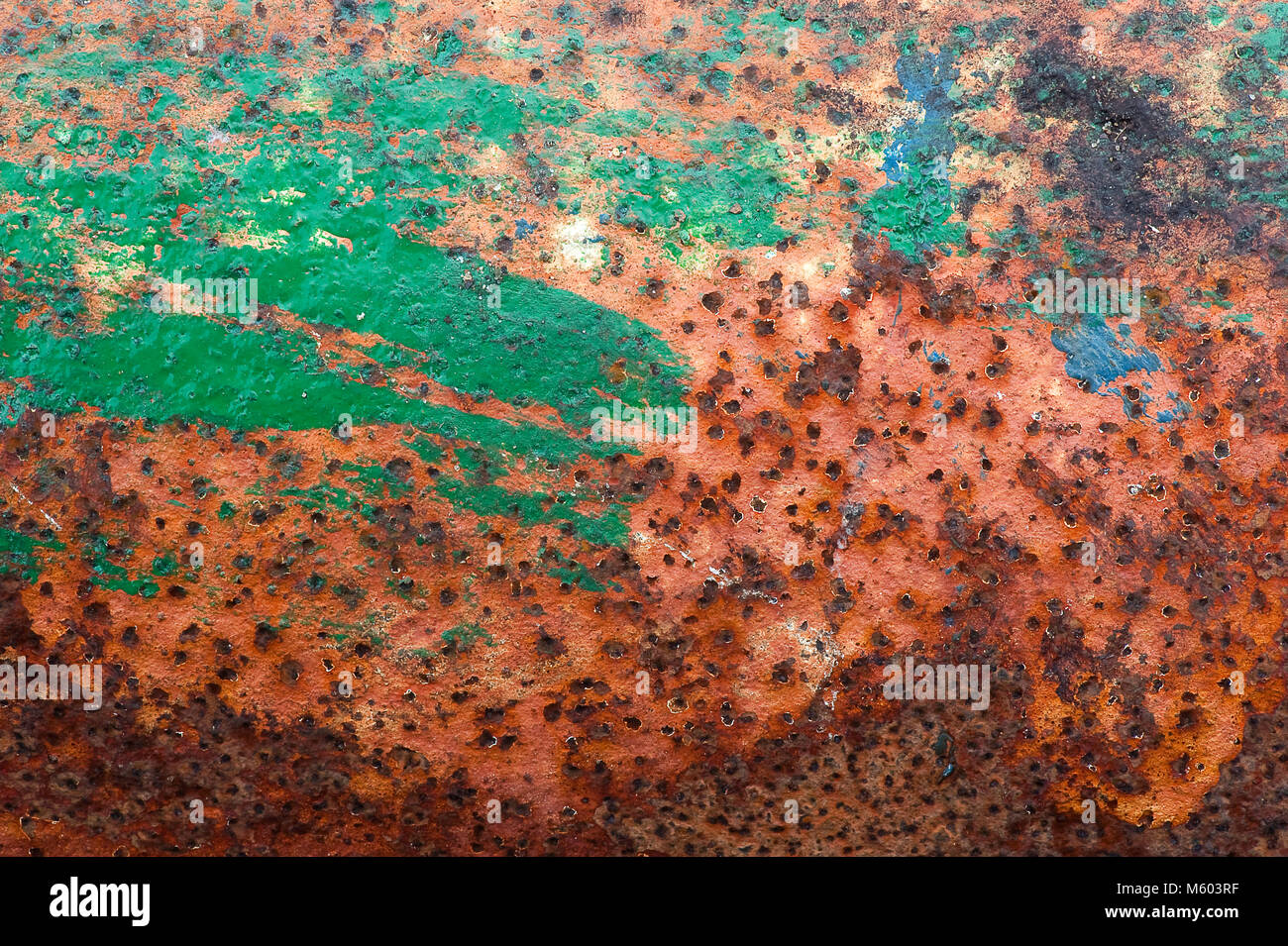 Image abstraite de rusty metal vert sur une vieille bouée Banque D'Images