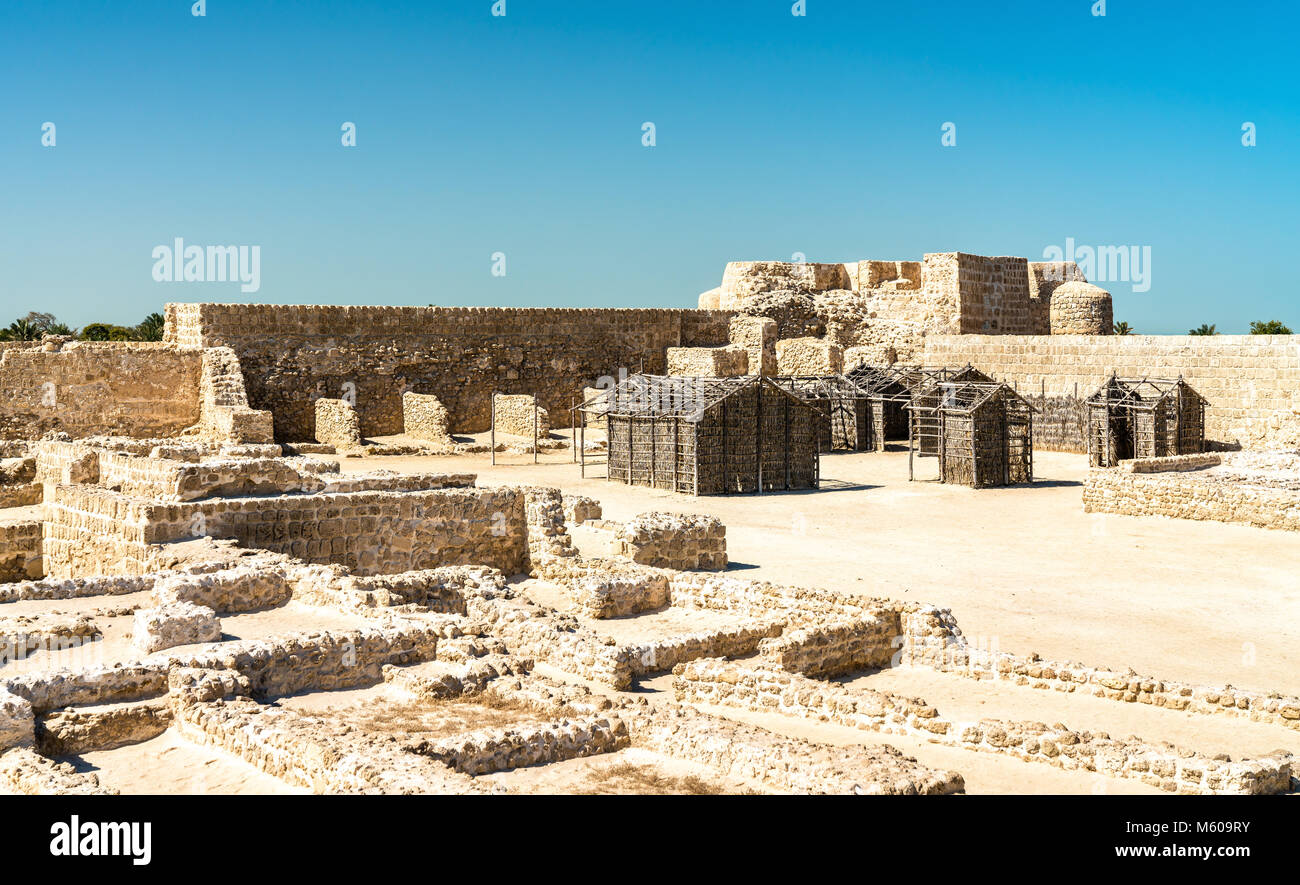 Ruines antiques au Fort de Bahreïn. Site du patrimoine mondial de l'UNESCO Banque D'Images