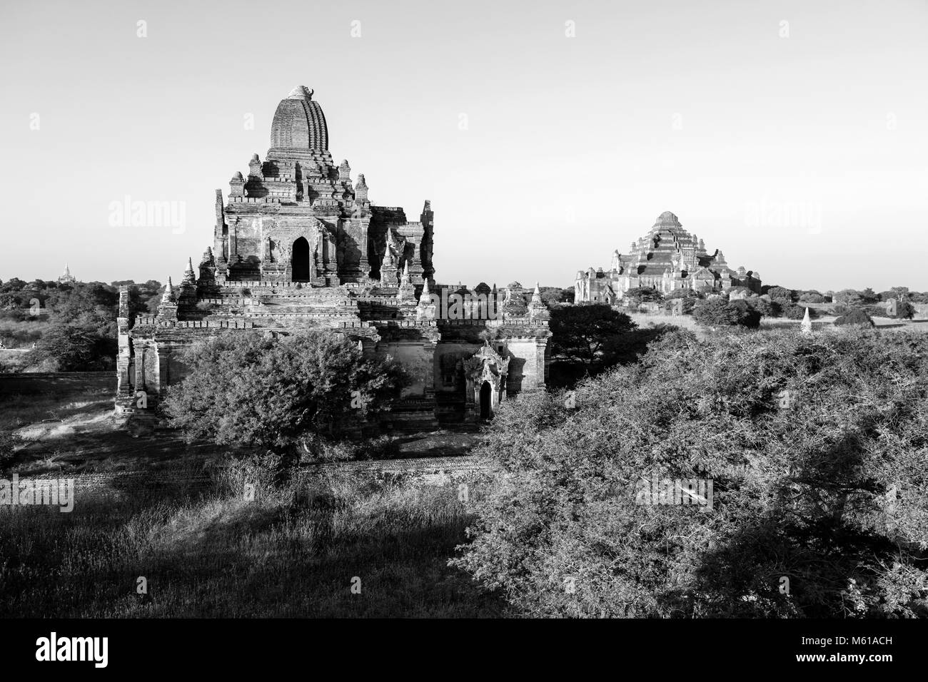 Deux anciennes pagodes de Bagan, Myanmar Banque D'Images
