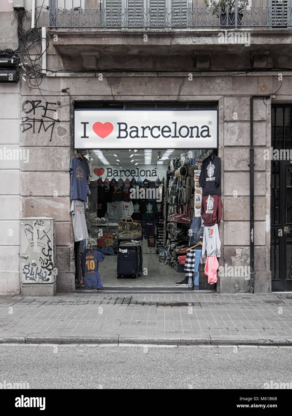 Barcelone, Espagne-19 février 2018 : J'adore Barcelone boutique de souvenirs à la rue de La Rambla Banque D'Images
