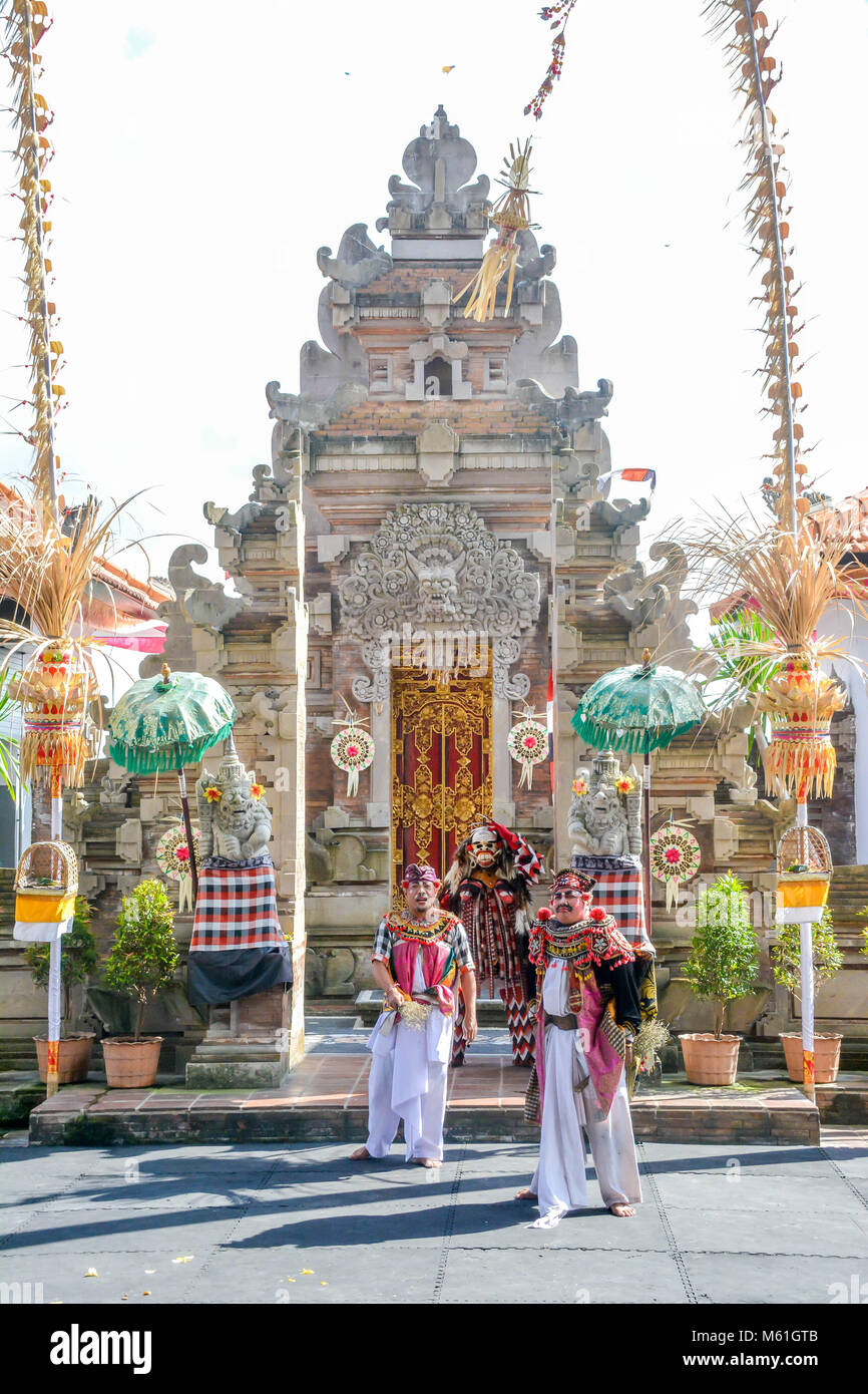 Les habitants de Bali Barong, mythique
