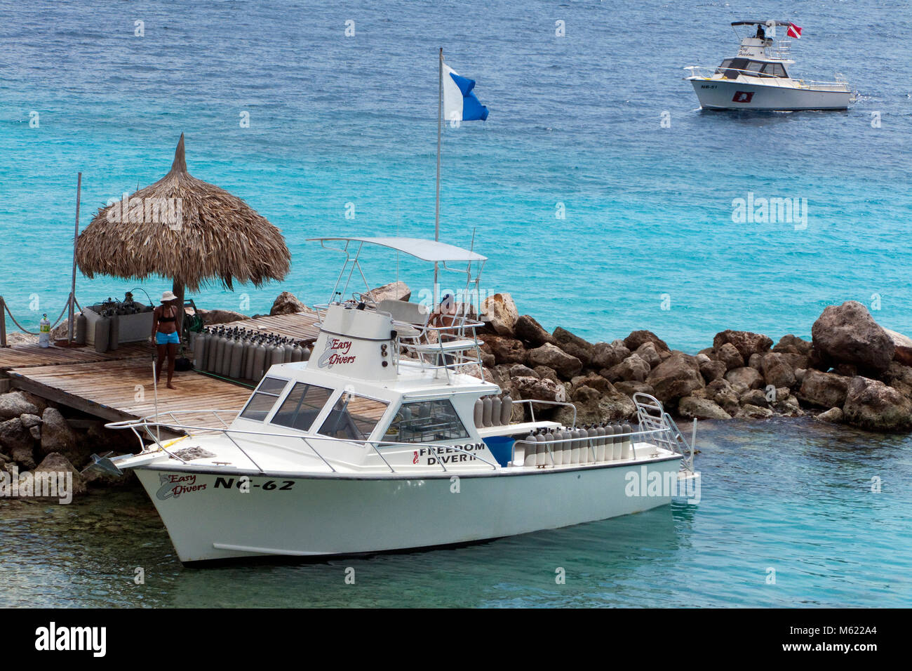 Bateau de plongée au quai d'Habitat Curacao resort, Curaçao, Antilles néerlandaises, Amérique Banque D'Images