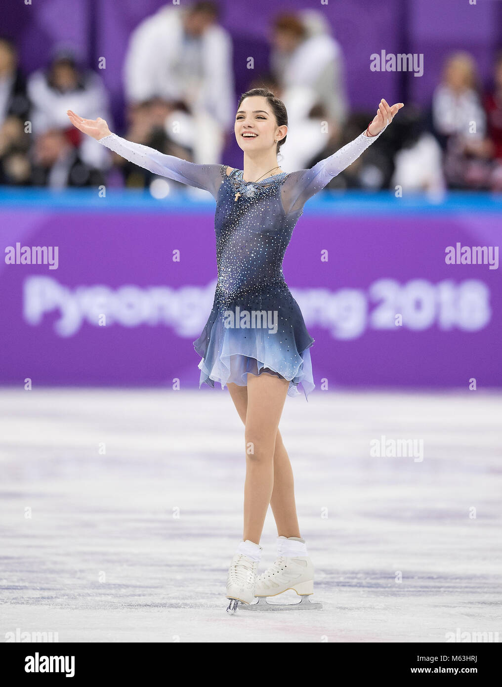 Evgenia MEDVEDEVA, OAR, RUS, action. L'équipe de patinage artistique - patinage unique événement Chers SP, Einzel der Frauen, patinage artistique, l'événement de l'équipe, Eiskunstlaufen Eiskunstlauf, Gangneung Ice Arena, 11.02.2018. Olympische Winterspiele 2018, vom 09.02. - 25.02.2018 à PyeongChang/ Suedkorea. Dans le monde d'utilisation | Banque D'Images