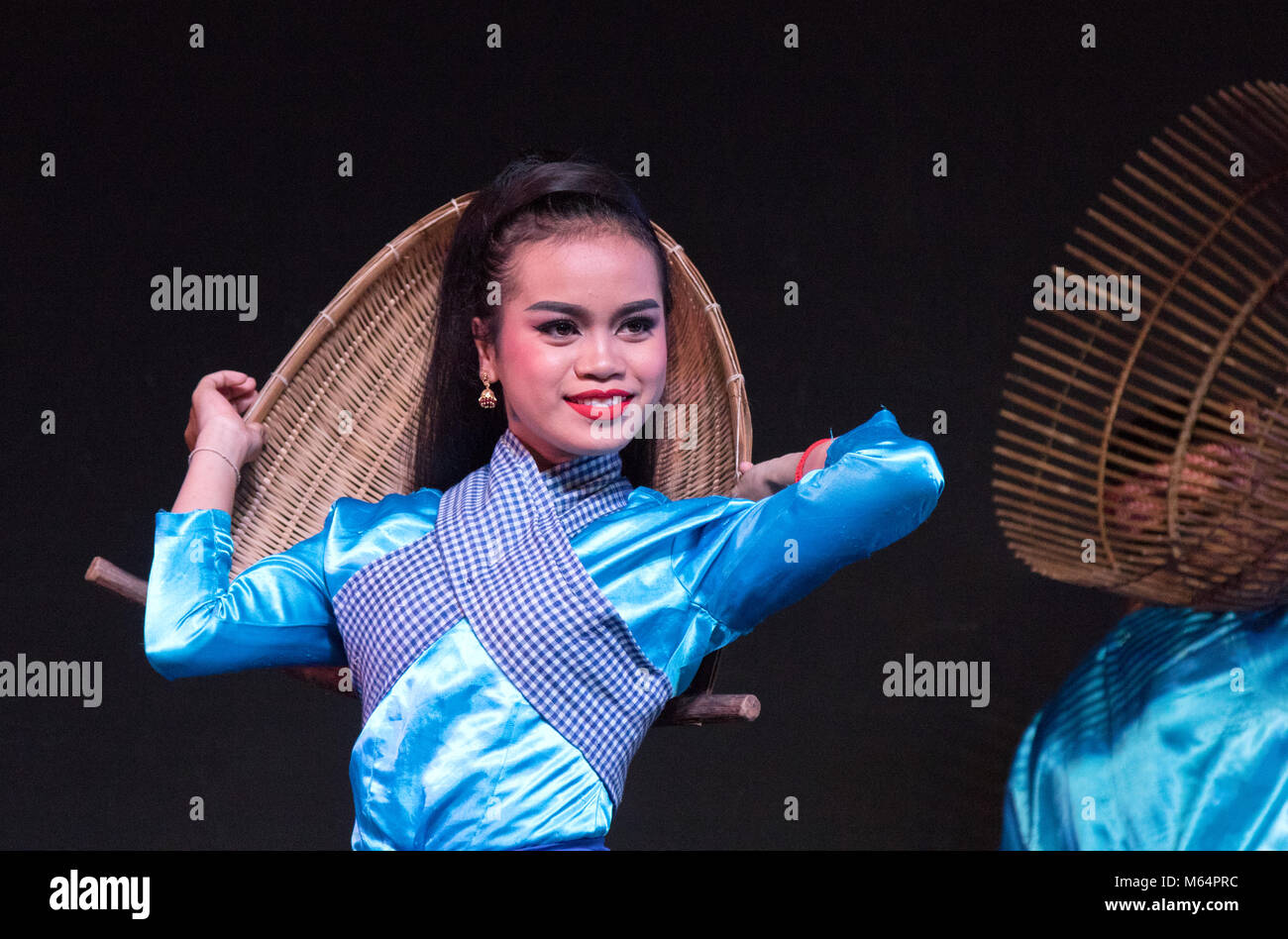 Cambodge - Danse Danse folklorique traditionnelle cambodgienne ; Phnom Penh, Cambodge, Asie Banque D'Images