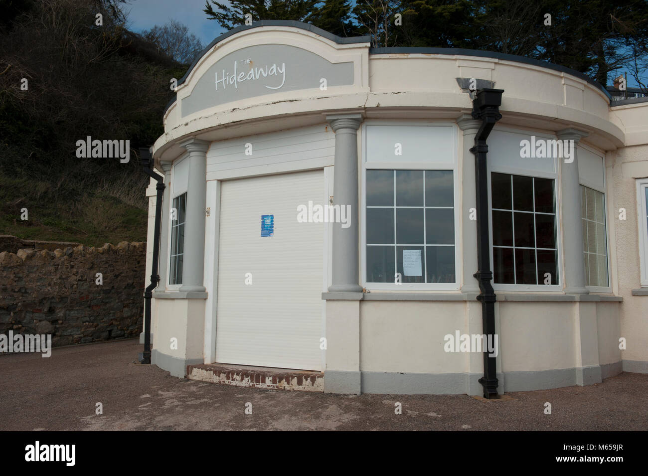 Hideaway café le long de la promenade à Seaton, Devon Banque D'Images