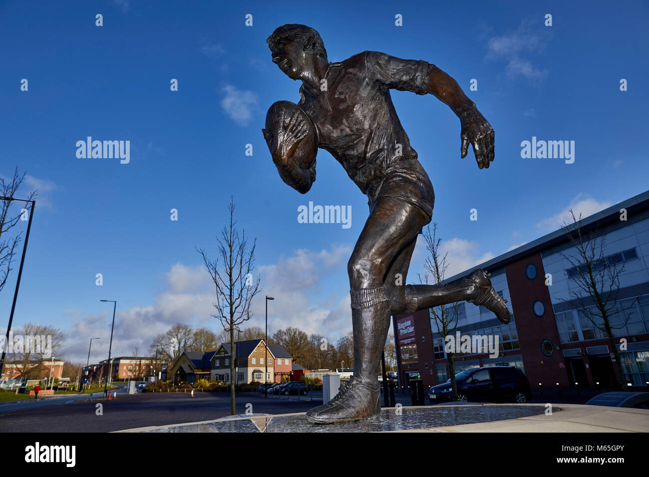 Statue de Rugby League Legend John Woods à Leigh Sports Village près de Wigan dans Gtr Manchester Banque D'Images