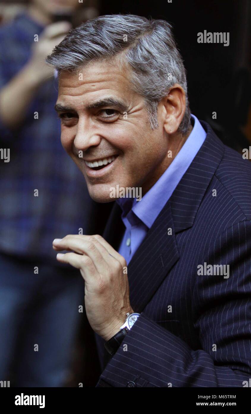 New York City 10/15/2011 FILE PHOTO George Clooney Photo de John Barrett-PHOTOlink Banque D'Images