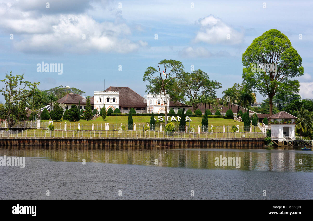 L'Astana à Kuching, bâtiment colonial de la deuxième rajah blanc Charles Brooke. Banque D'Images