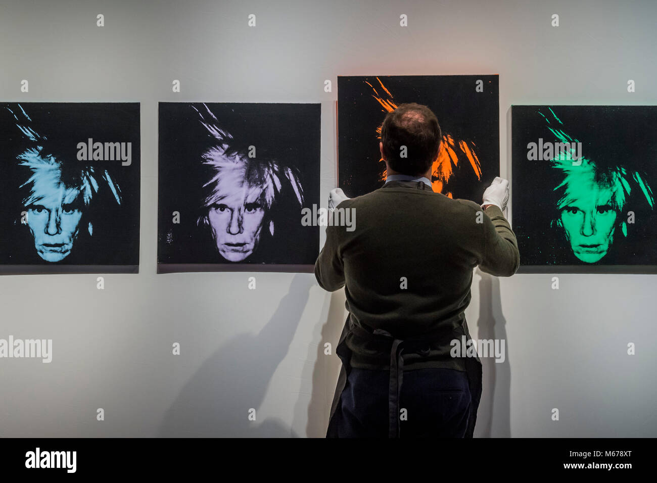 Londres, Royaume-Uni. 1er mars 2018. Andy Warhol, Six auto-portraits (1986, devis sur demande) - Christie's aperçu de l'après-guerre et contemporain de leur vente. Crédit : Guy Bell/Alamy Live News Banque D'Images