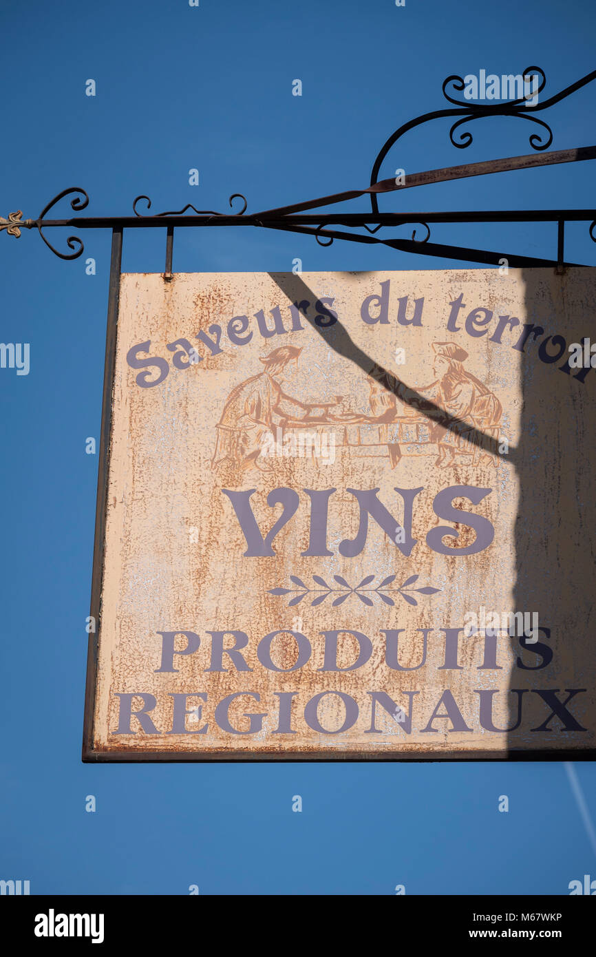 Produits locaux signer Vermenton Yonne Bourgogne-Franche Comte-France Banque D'Images