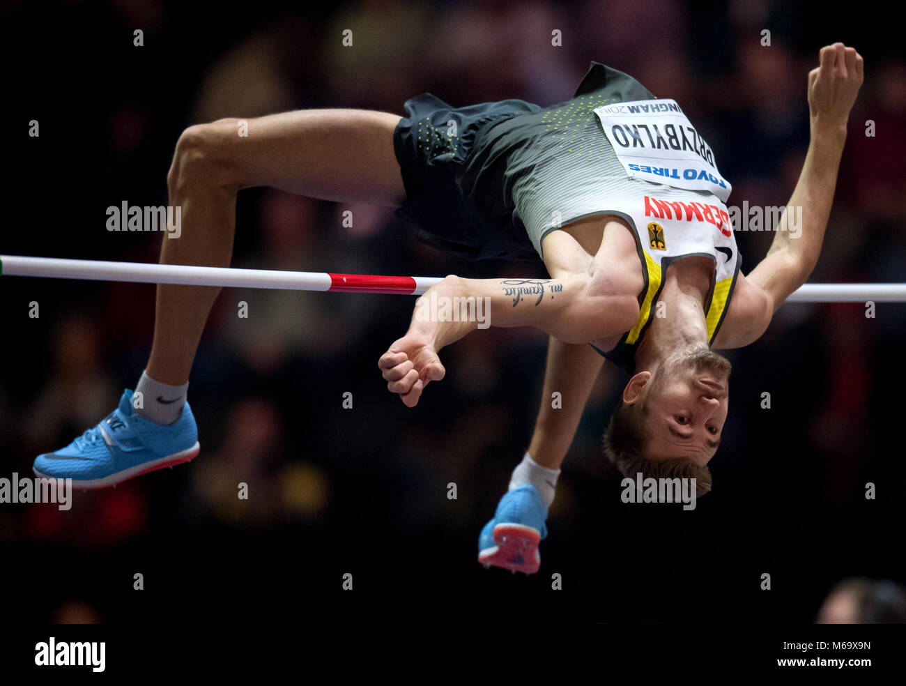 01 mars 2018, Grande-Bretagne, Birmingham : Championnats du monde en salle d'ATHLÉTISME : Mateusz Przybylko d'Allemagne pendant le saut. Photo : Sven Hoppe/dpa Banque D'Images