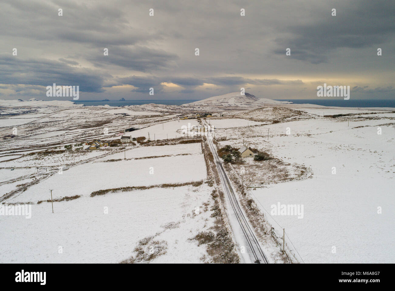 Emma tempête de neige apporte à Valentia Island, dans le comté de Kerry, Irlande pour la première fois en 8 ans. Banque D'Images