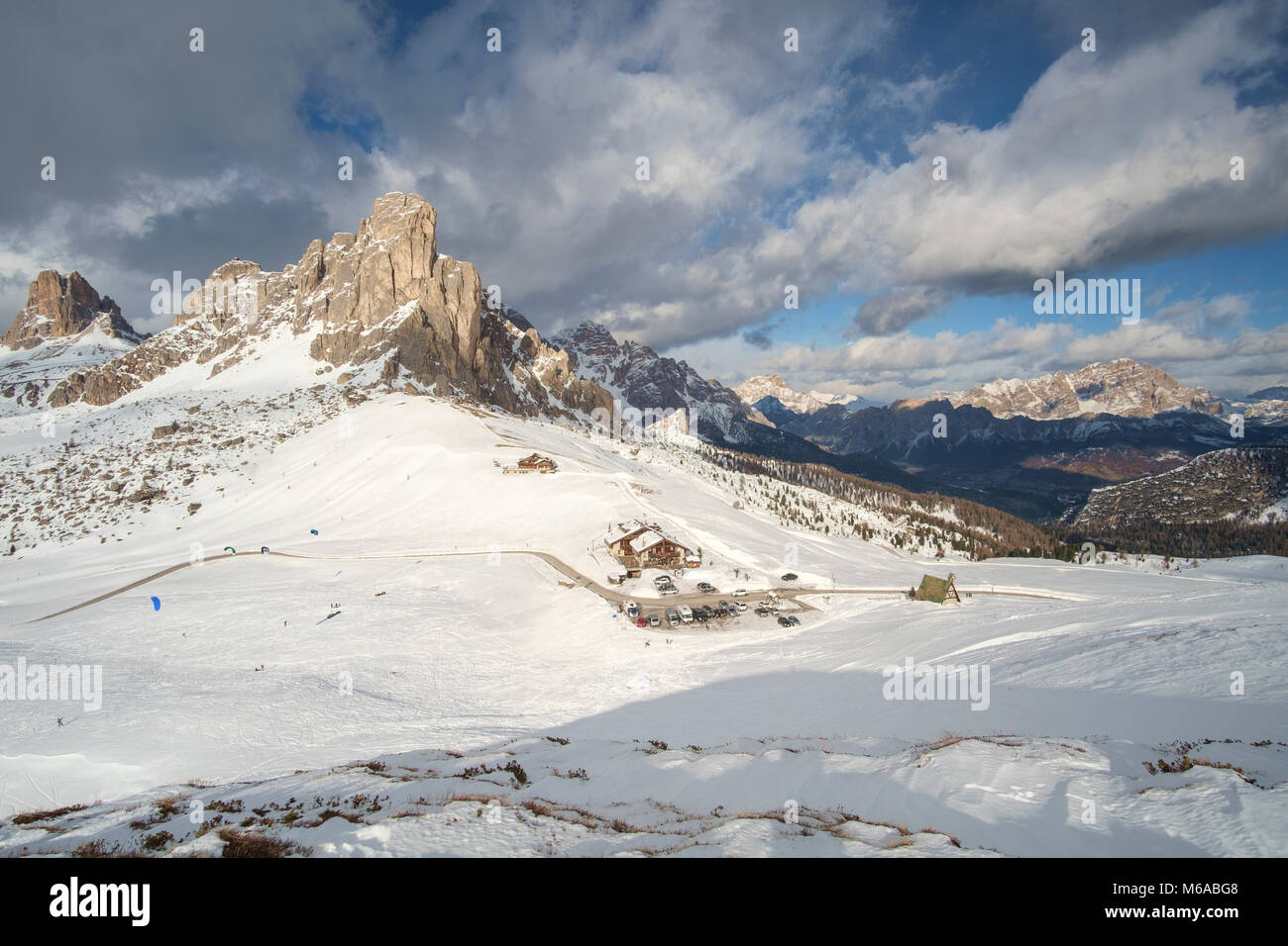 Paysage d'hiver fantastique près de Passo Giau - Dolomites - Italie Banque D'Images