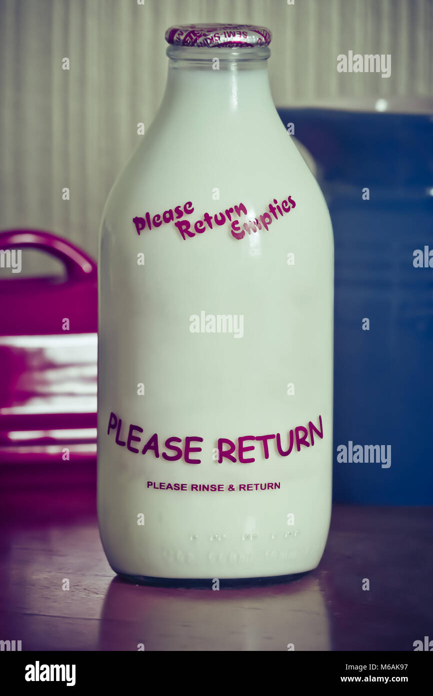 Bouteille de lait en verre réutilisables Banque D'Images