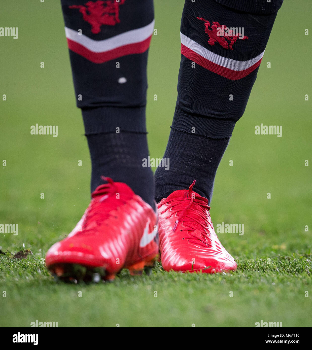 Marouane Fellaini de Man Utd Nike chaussures de foot personnalisé au cours de l'EPL - Premier League match entre Chelsea et Manchester United à Stamford Banque D'Images