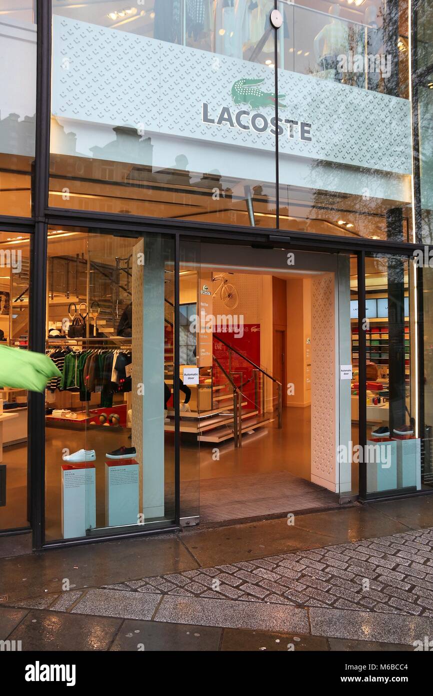 Lacoste store shop london Banque de photographies et d'images à haute  résolution - Alamy