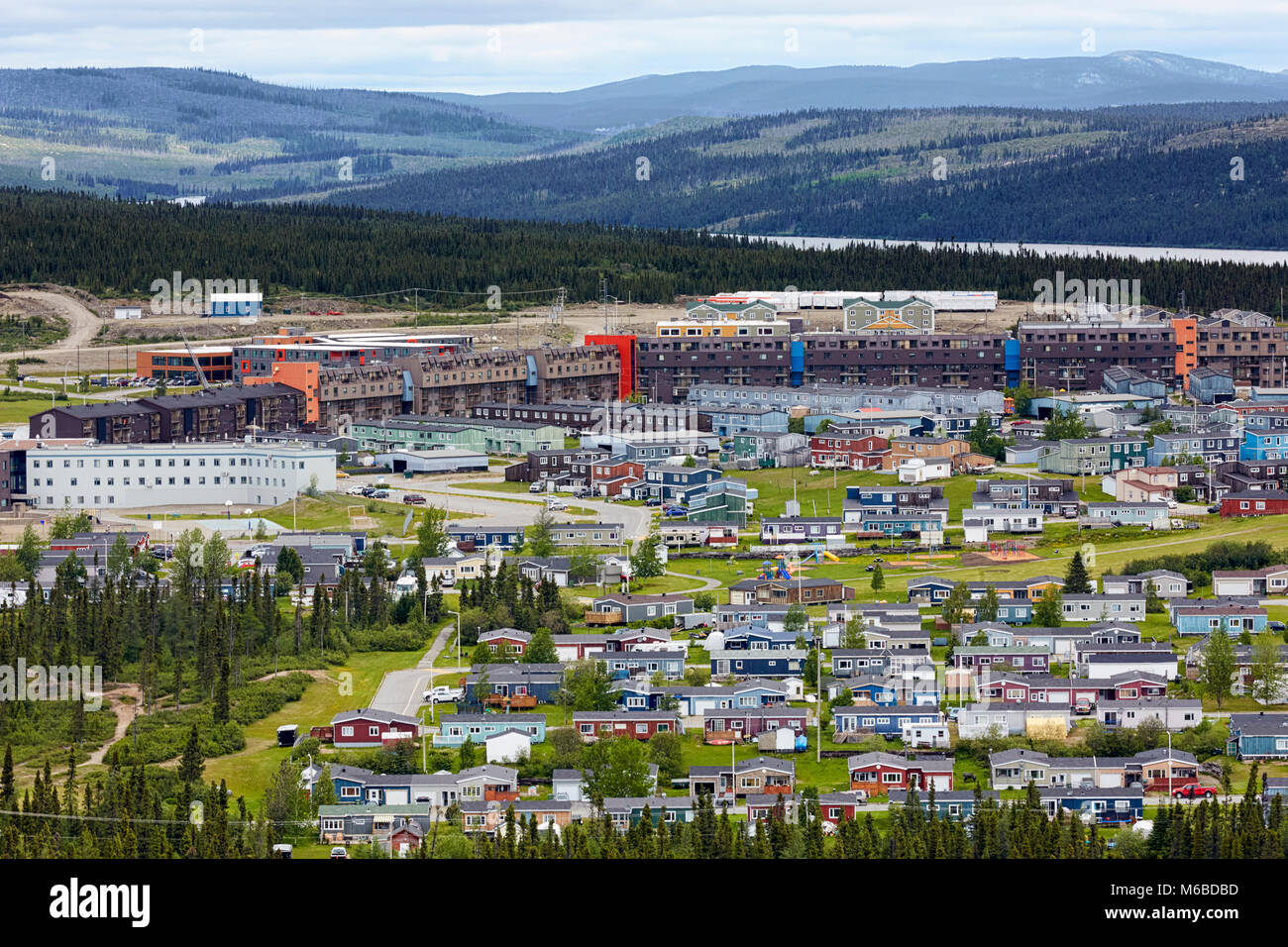 Vue aérienne de Mur Ecran (le pare-brise) par Maurice Desnoyers et Norbert Schoenauer, Fermont, Québec, Canada Banque D'Images