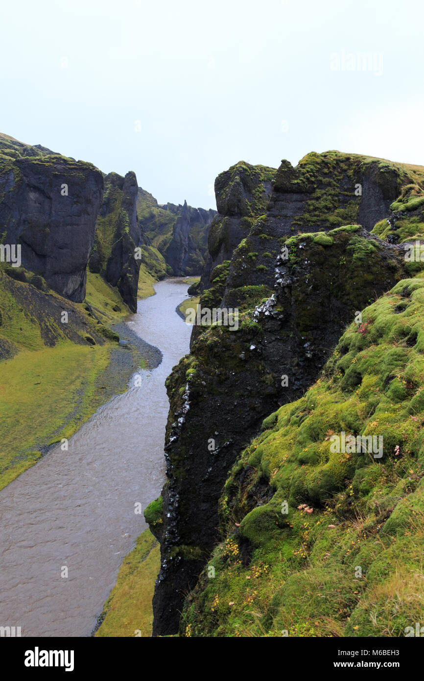 Fjadrargljufur superbe canyon en Islande Banque D'Images