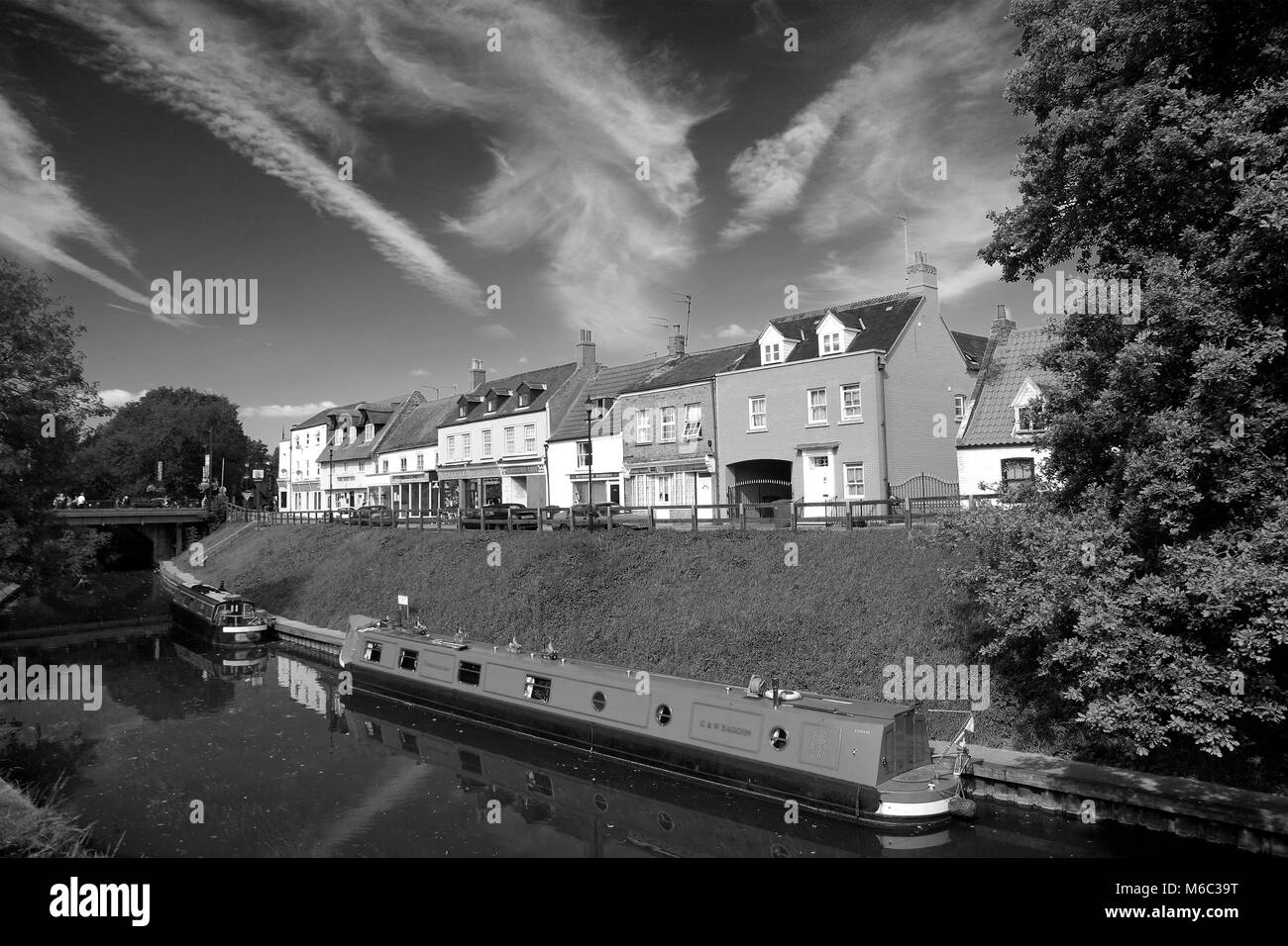 15-04 sur la rivière Nene, mars ville, Cambridgeshire, Angleterre, RU Banque D'Images
