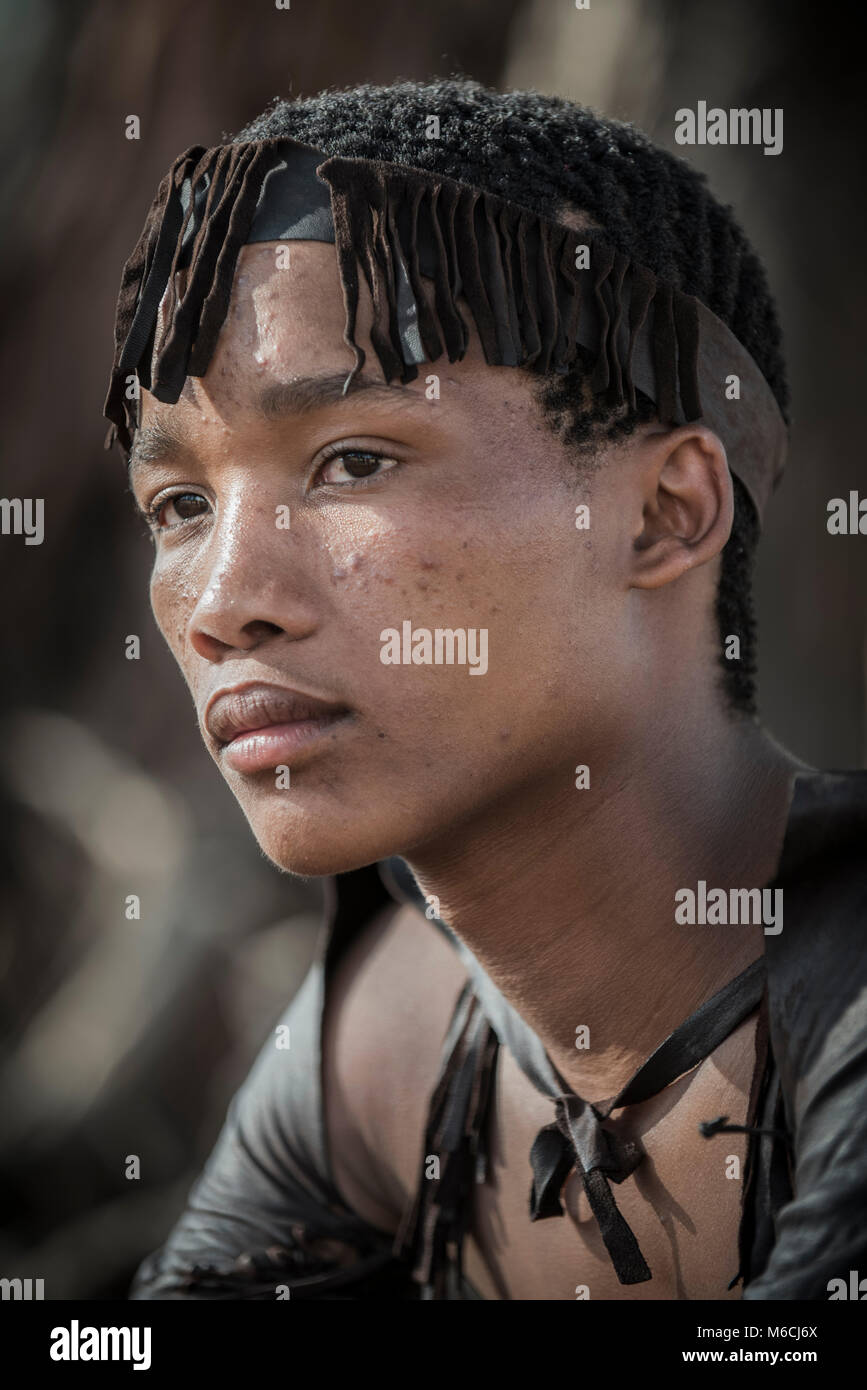 Kung Bushman, Portrait, Région Hardap, Namibie Banque D'Images