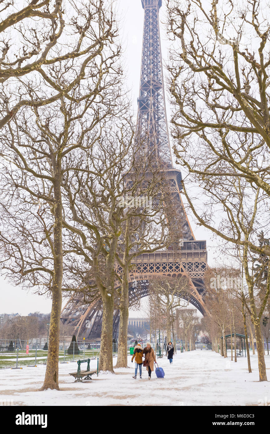 Paris sous la neige le 1er mars 2018 Banque D'Images