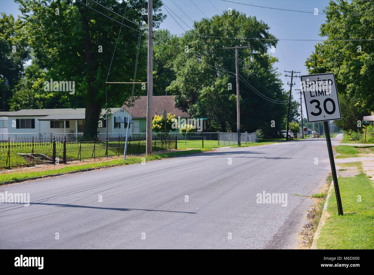 30 Limite de vitesse sign in Carterville City, Missouri Banque D'Images