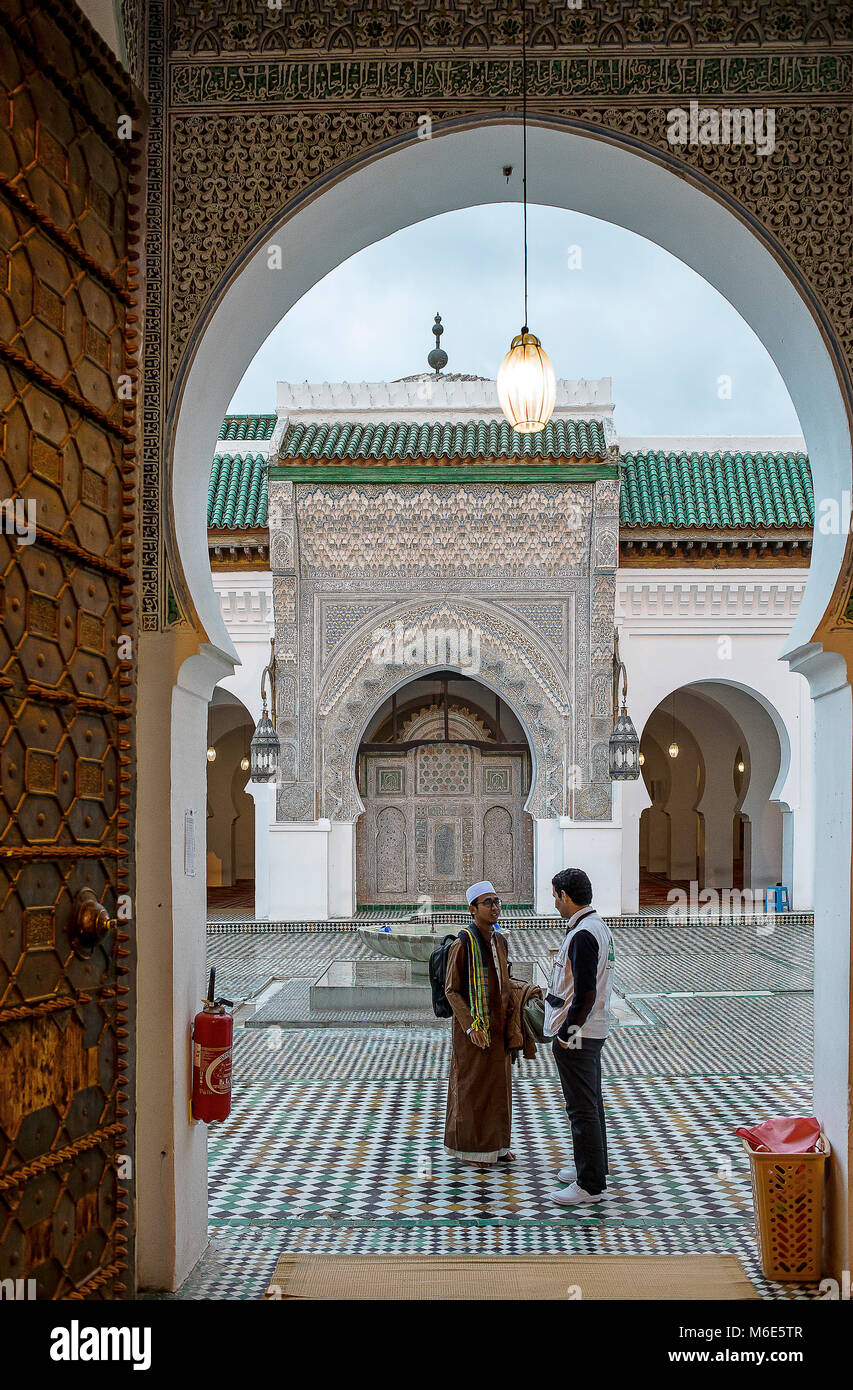 Mosquée Al Quaraouiyine et l'université. Université al-Qarawiyyin, également écrit Al-Karaouine, Médina. La ville de Fès. Maroc Banque D'Images