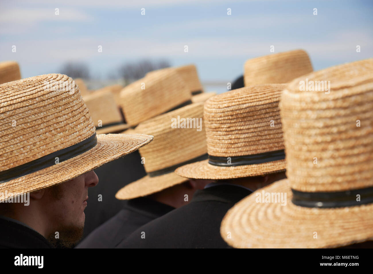 La foule à un festival Amish typique appelé 'Mud vente.' Le comté de Lancaster, Pennsylvanie, USA Banque D'Images