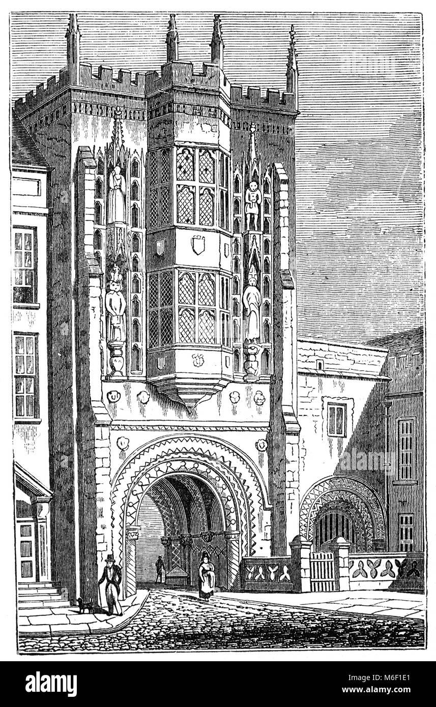 La grande porte, également connu sous le nom de l'abbaye porterie, est un bâtiment historique de Norman sur le côté sud de College Green à Bristol, Angleterre. Ses premières pièces datent d'autour de 1170 et a été la porterie pour St Augustine's Abbey, qui a été le précurseur de la cathédrale de Bristol. La porterie est à l'ouest de la cathédrale, et à ses propres à l'ouest il est jouxtaient par la Bristol Central Library building. Banque D'Images