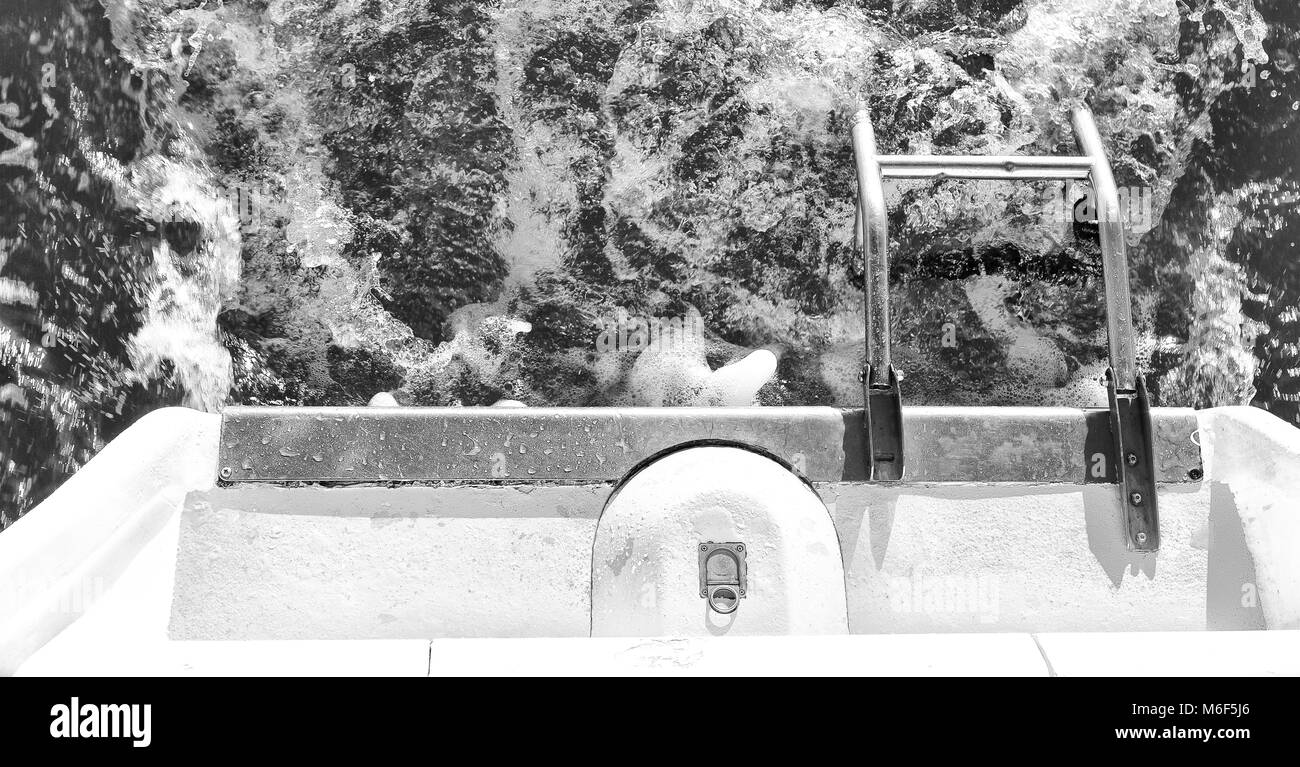 L'océan en Australie l'arrière d'un yacht catamaran et la mer Banque D'Images