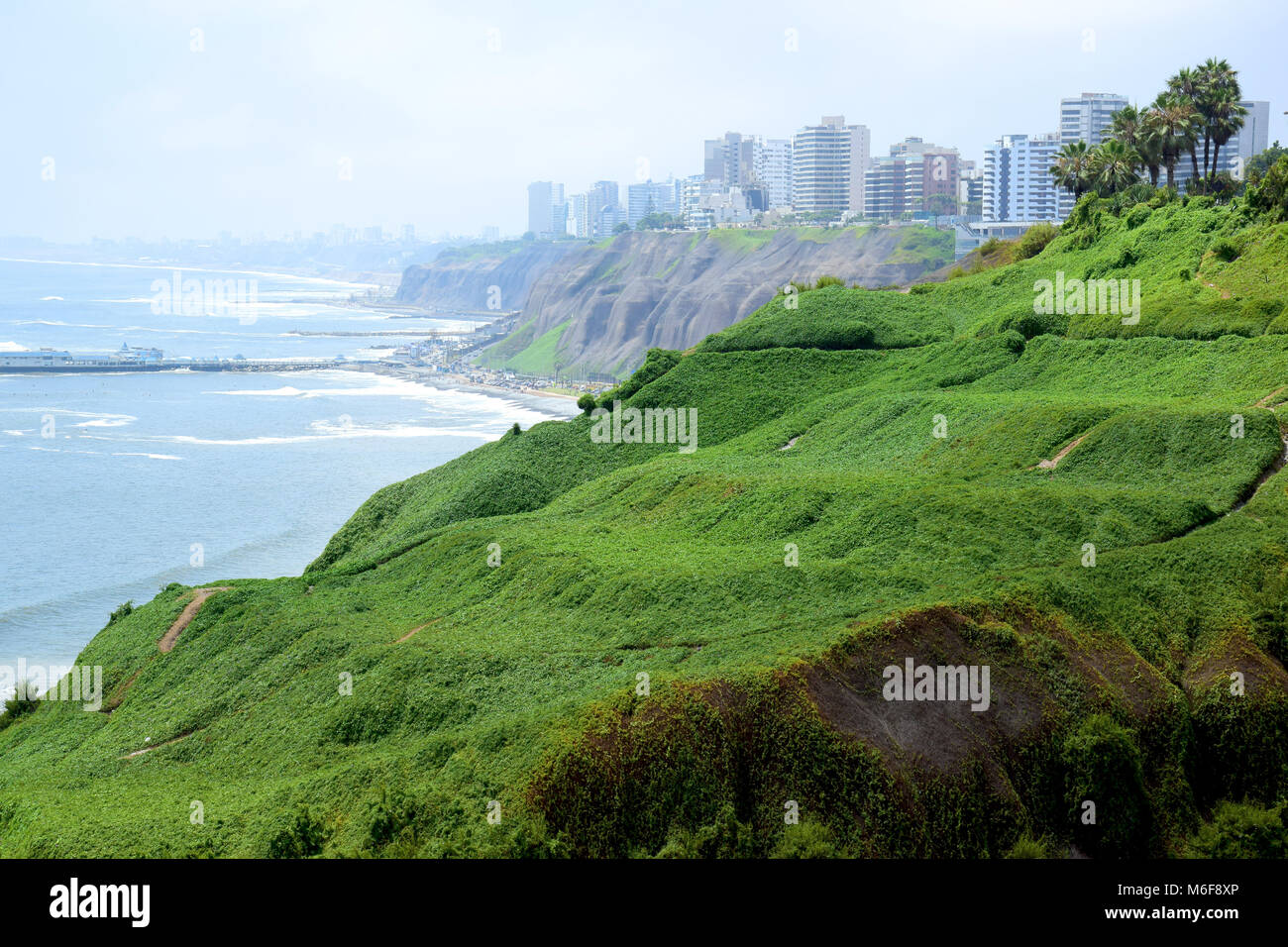 Littoral dans Lima, Pérou Banque D'Images