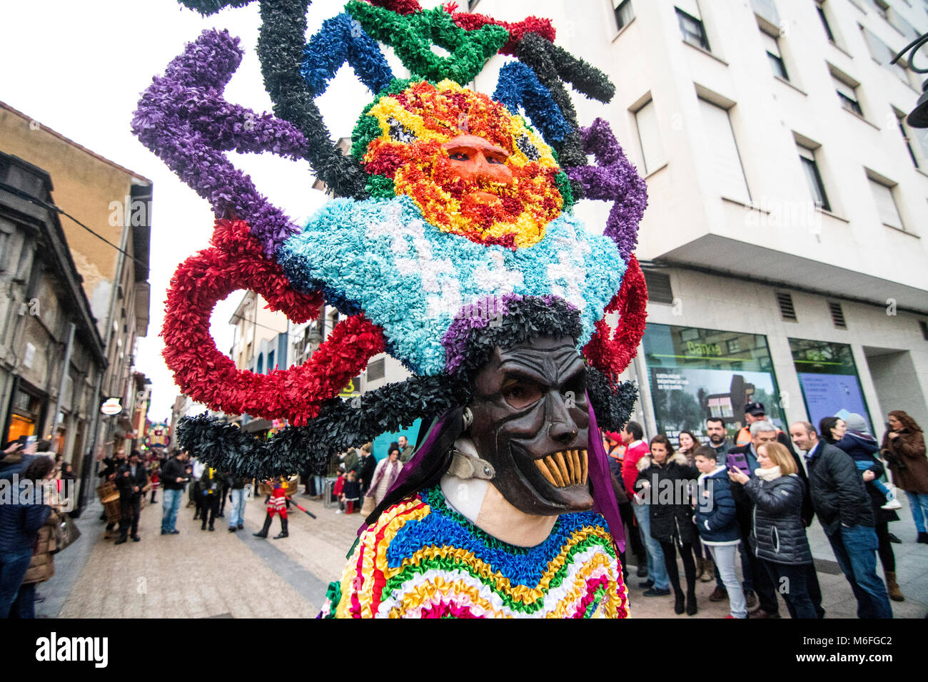 Valencia, Espagne. 3 mars, 2018. Un Boteiro, un masque traditionnel espagnol  de Viana do Bolo (Ourense, Galice, Espagne), au cours d'Mazcaraes Iviernu,  d'un masque ibérique Festival célébré le 3 mars 2018 en