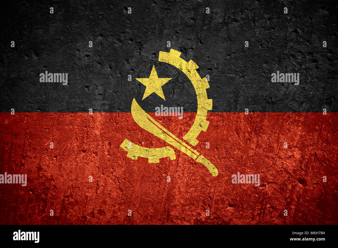 Drapeau de l'Angola ou le drapeau angolais de rayures texture rugueuse Banque D'Images