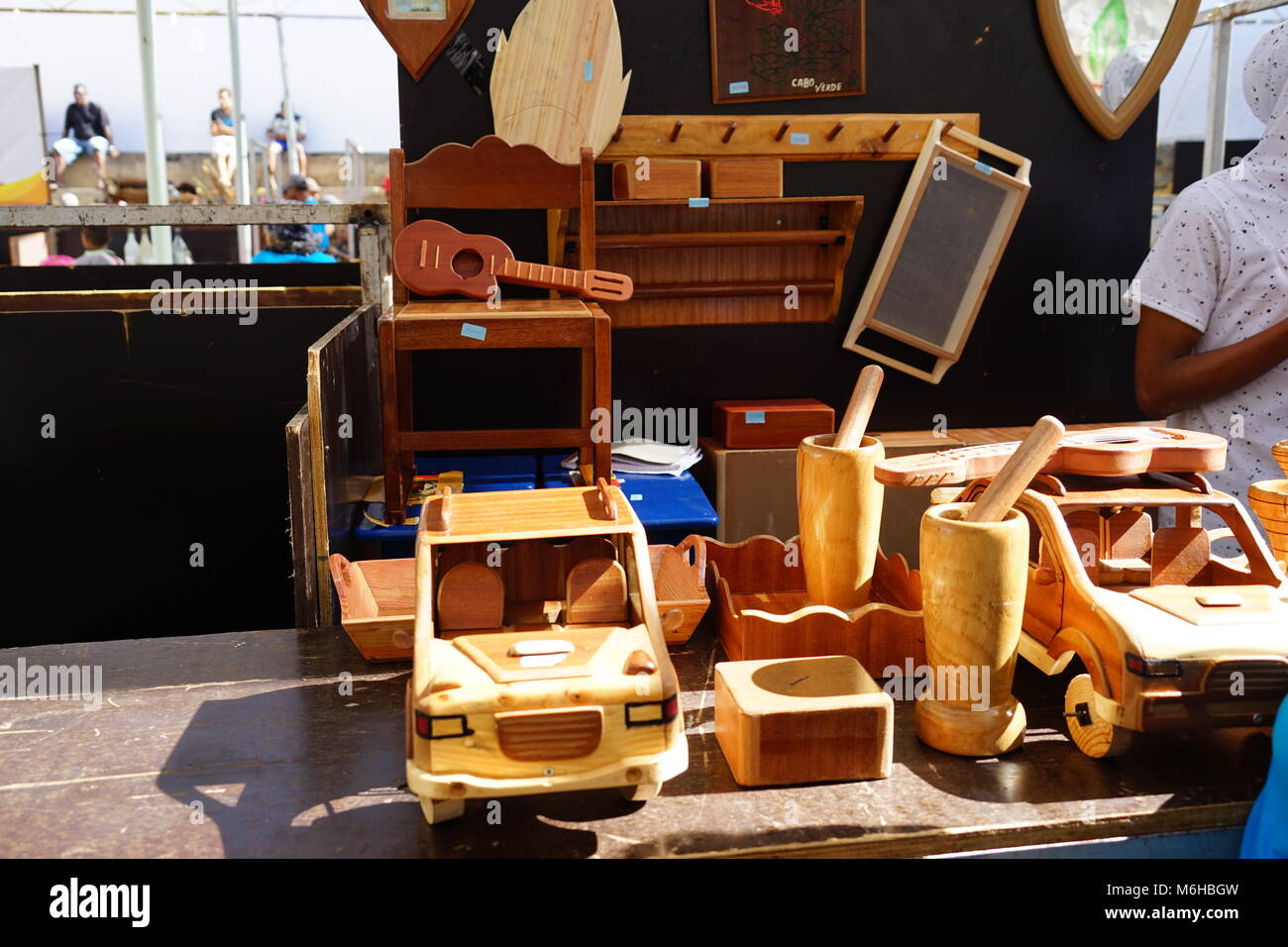 Jouet en bois, exposition de produits spécifiques à la région, Ponta do Sol, Santo Antao, Cap Vert Banque D'Images