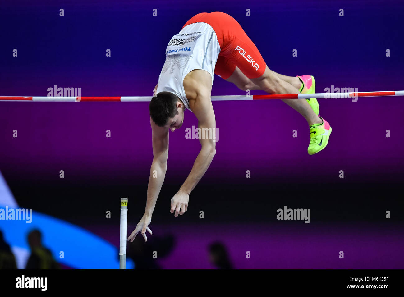 Birmingham, UK. 4e Mar, 2018. Pawel Wojciechowski (POL) en finale du saut à la perche lors des Championnats du monde en salle de l'IAAF à Arena Birmingham le dimanche, 04 mars 2018. BIRMINGHAM ENGLAND. Credit : Crédit : Wu G Taka Taka Wu/Alamy Live News Banque D'Images