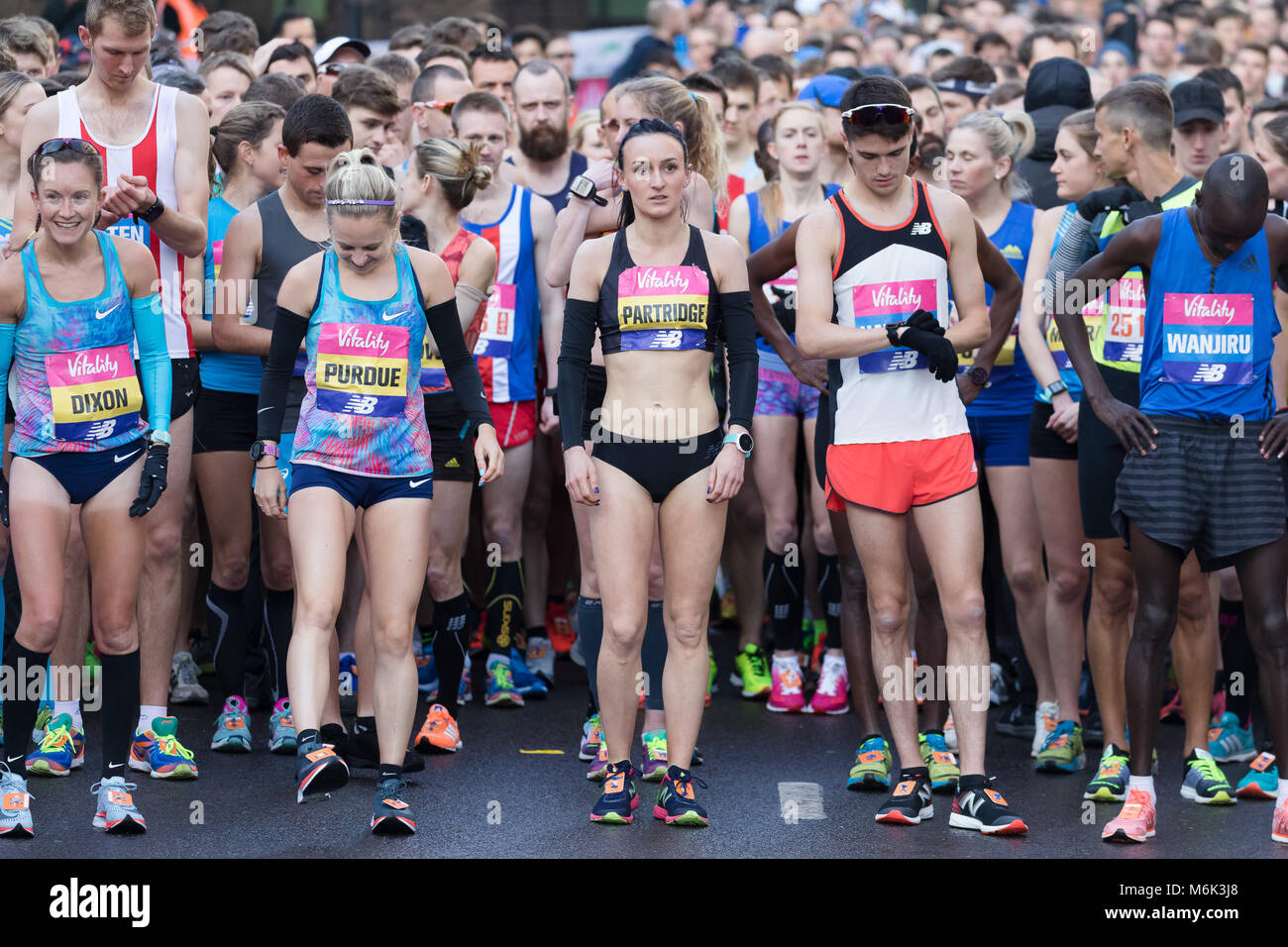 Londres, Royaume-Uni. 4 mars 2018. Lily Partridge et les coureurs d'élite au début de la grande vitalité 2018 Demi-marathon. Credit : Vickie Flores/Alamy Live News Banque D'Images