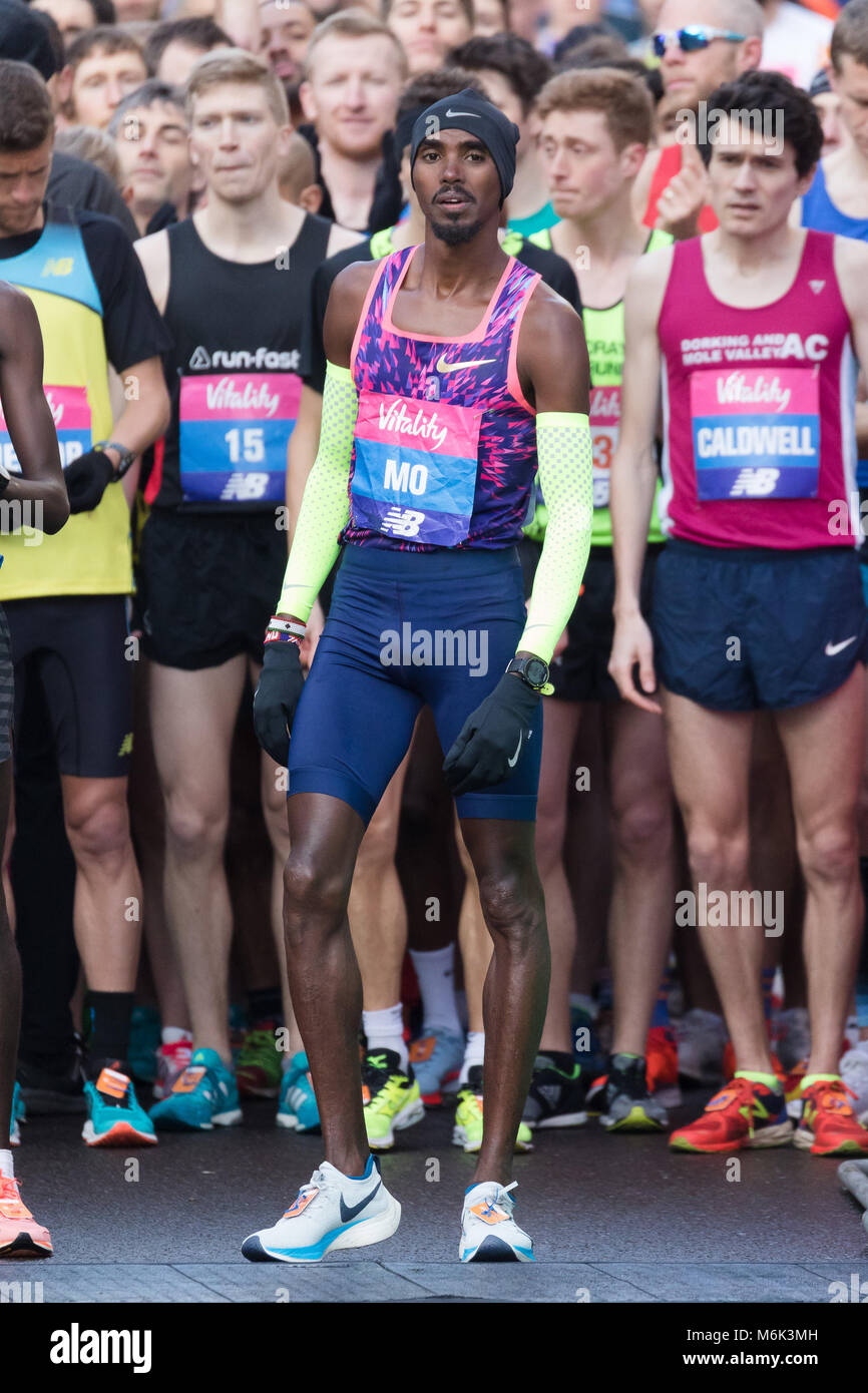 Londres, Royaume-Uni. 4 mars 2018. Mo Farah au début de la grande vitalité 2018 Demi-marathon. Credit : Vickie Flores/Alamy Live News Banque D'Images