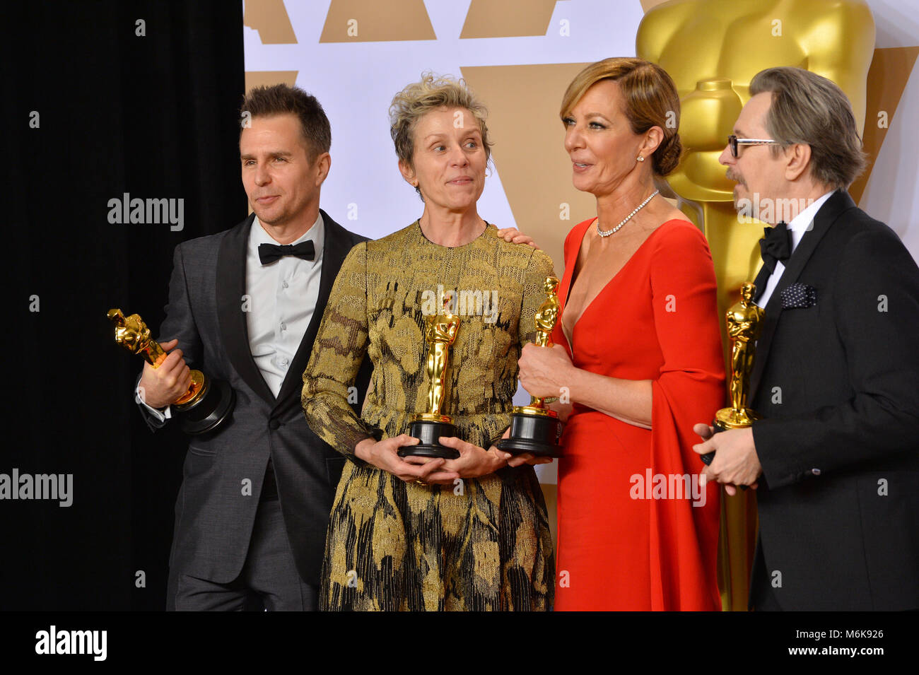 Los Angeles, Californie, USA. 4 mars, 2018. Gary Oldman, Frances McDormand, Sam Rockwell & Allison Janney lors de la 90e Academy Awards Awards au Dolby Theartre, Hollywood Photo : Sarah Stewart Crédit : Sarah Stewart/Alamy Live News Banque D'Images