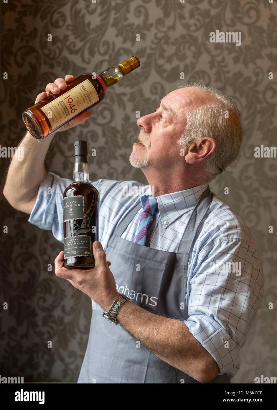 Edinburgh, Royaume-Uni. 5Th Mar, 2018. Maison de vente aux enchères, Bonham's, organise une vente de whisky rares le 7 mars 2018 à 11h. La vente comprend deux whiskies rares ; une bouteille de Macallan le sélectionner Réserver 52 ans 1946, mis en bouteille en mai 1998. Il est estimé à £000 12,000-14 et une bouteille de Black Bowmore 1964, mis en bouteille en 1994, et estimé à £000 déjà 8. Credit : Riche de Dyson/Alamy Live News Banque D'Images