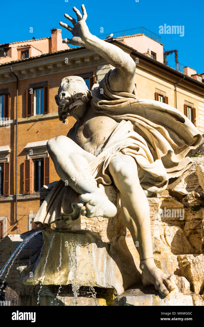 Statue Rio de la Plata (fleuve d'argent) à partir de la Fontana dei Quattro Fiumi (fontaine des Quatre Fleuves) par Lorenzo Bernini sur la Piazza Navona, Rome, Italie. Banque D'Images