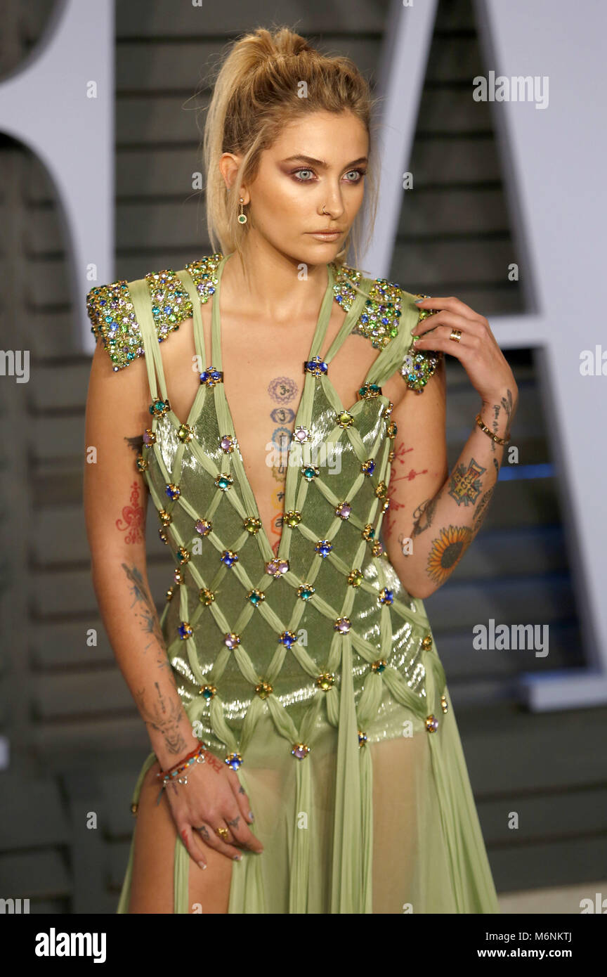 Paris Jackson participant à la 2018 Vanity Fair Oscar Party hosted by Radhika Jones à Wallis Annenberg Center for the Performing Arts le 4 mars 2018 à Beverly Hills, Californie. Dans le monde d'utilisation | Banque D'Images