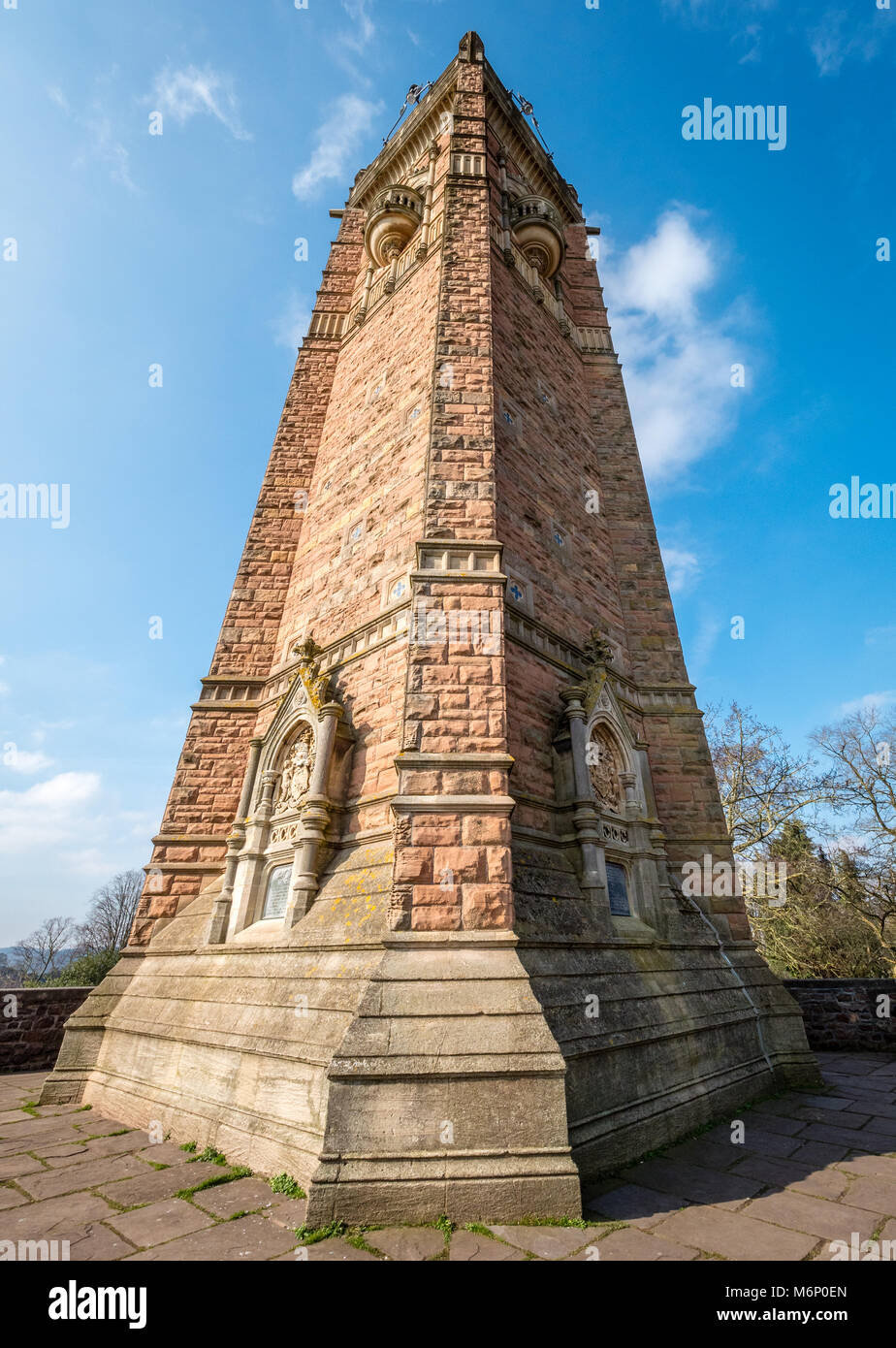 La tour Cabot, construite pour commémorer le 400e anniversaire de Cabots voyage en Amérique sur Brandon Hill le point le plus élevé de la ville de Bristol, Royaume-Uni Banque D'Images