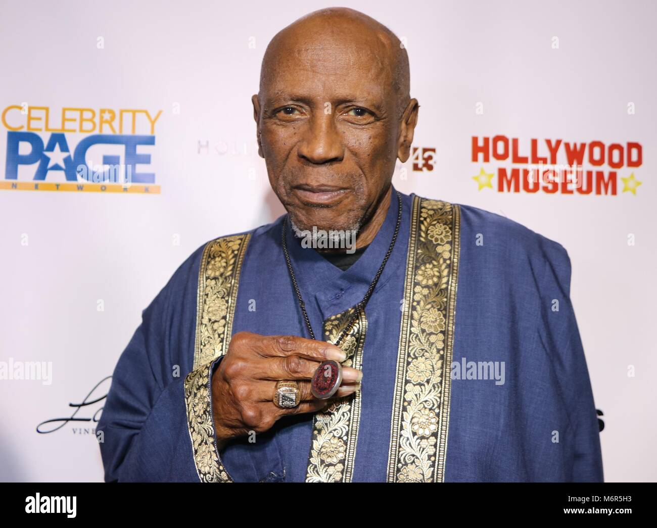 Hollywood, Californie, USA. 4e Mar, 2018. J15969CHW.La 3ème Roger Hollywood Style Neal (RNSH) Oscar Viewing Black Tie Gala Dîner présenté par Suzan Hughes Education Foundation SÉCURITÉ .Le Musée d'Hollywood, Hollywood, CA USA.03/04/2018.LOU GOSSETT JR . © H.Clinton Wallace/Photomundo/ International Inc Photos Credit : Clinton Wallace/Globe Photos/ZUMA/Alamy Fil Live News Banque D'Images