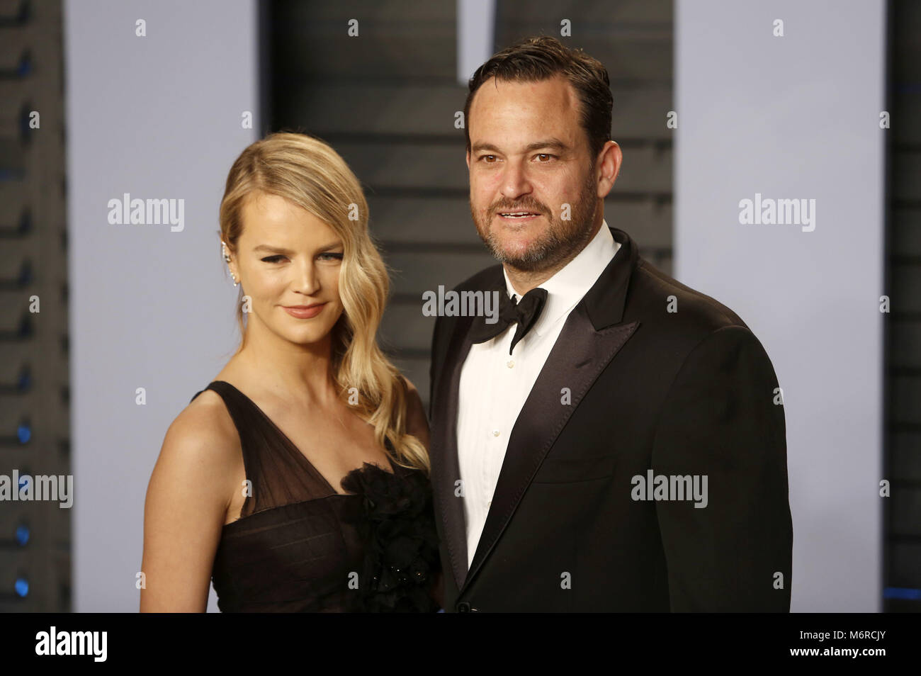 Kelly Sawyer et Jamie Patricof participant à la 2018 Vanity Fair Oscar Party hosted by Radhika Jones à Wallis Annenberg Center for the Performing Arts le 4 mars 2018 à Beverly Hills, Californie. | Verwendung weltweit Banque D'Images