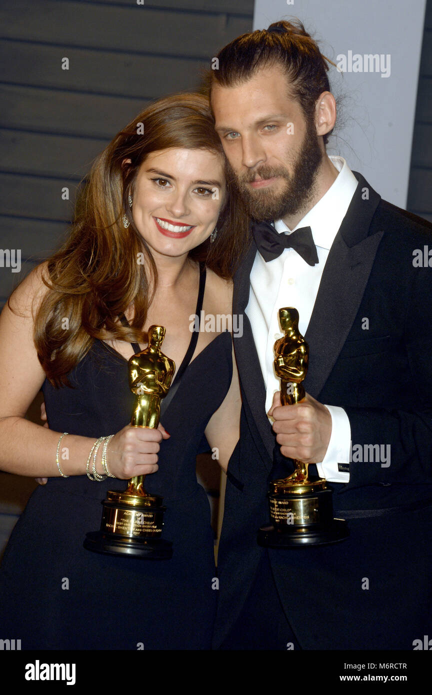 Beverly Hills, Californie. 4e Mar, 2018. Rachel Shenton et Chris Overton participant à la 2018 Vanity Fair Oscar Party hosted by Radhika Jones à Wallis Annenberg Center for the Performing Arts le 4 mars 2018 à Beverly Hills, Californie. | Verwendung weltweit Credit : dpa/Alamy Live News Banque D'Images