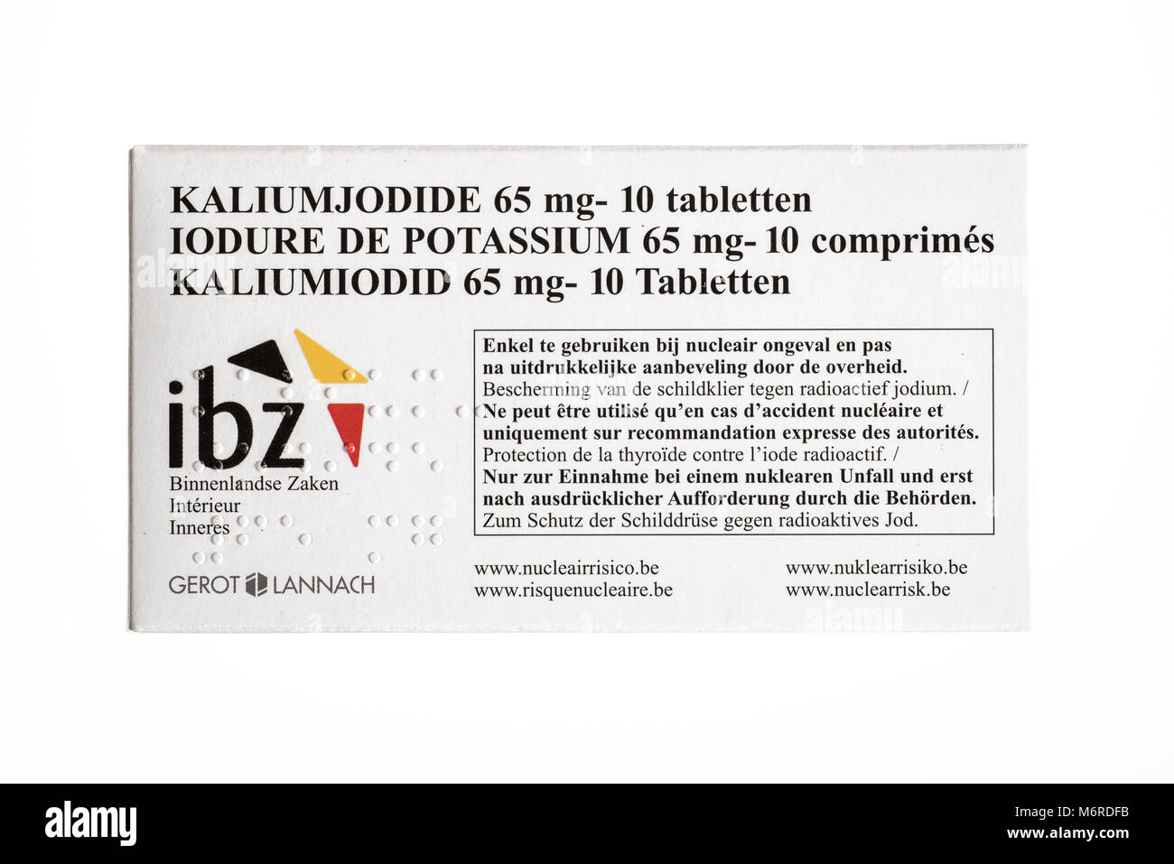 Les comprimés d'iodure de potassium libre distribué à protéger les résidents belges de retombées radioactives en cas d'accident nucléaire ou de fuite en Belgique Banque D'Images Les comprimés d'iodure de potassium libre distribué à protéger les résidents belges de retombées radioactives en cas d'accident nucléaire ou de fuite en Belgique Banque D'Images